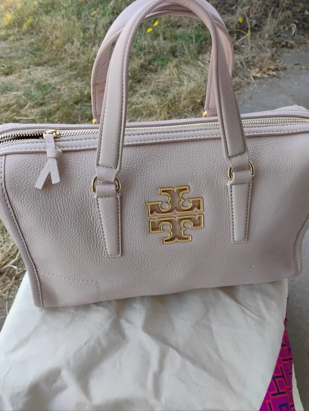 Tory Burch-Britten Pebbled Leather Satchel (Pink Moon 🩷🌙) Dust Bag Included